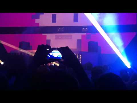 Schwerin Pioneer Festival Martin Solveig 2011 (The Red Hot Chili Peppers - Can't Stop)