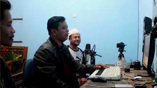 Download lagu Sholawat lirik ujang bustomi versi gambus mp3