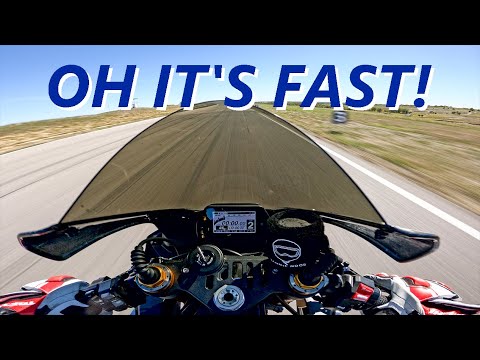 Yamaha R1M ON TRACK Review