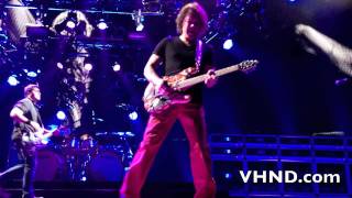 Van Halen - New song &quot;Tattoo&quot; live at the LA Forum 2/8/12