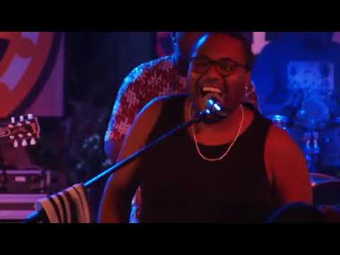 Kafe Kiltir Moris - Kafe Kiltir Moris Sezon 4- Lindigo ek Blakkayo