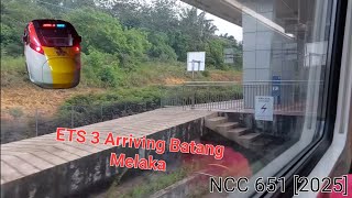 Download lagu {Strong Motor} ETS 3 Business Class - Class 94 [ETS 301] Arriving Batang Melaka mp3