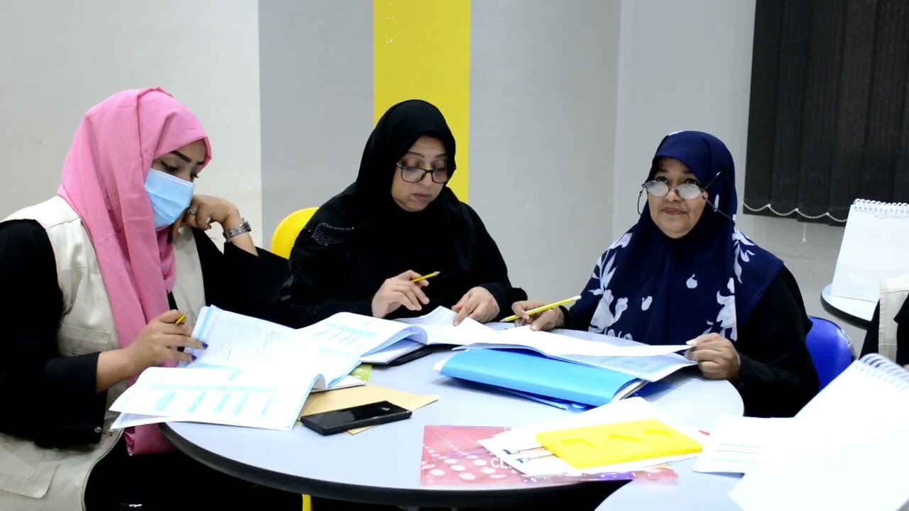 جمعية أطفال عدن للتوحد تقيم دورة تدريبية في مقياس الذكاء ستانفورد بينيه