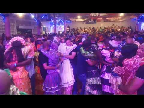 Bal Touloulou avec les Blue Stars au Karfour Polina