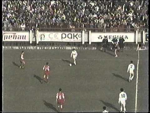FK Napredak Krusevac -  FK Crvena Zvezda Beograd 2 - 2 (polufinale Kupa 26.02.1992.)