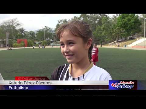 A sus nueve años demuestra talento y capacidad  para jugar fútbol