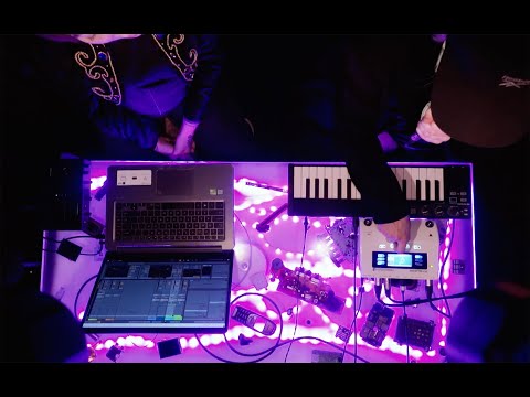 Fem*Friday Night - Skillz: Voice Effects & Wave Sampler / Tony Renaissance