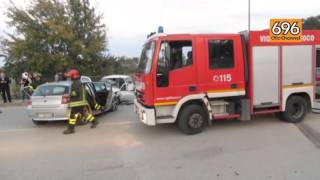 schianto-frontale-tra-due-auto-a-benevento-paura-e-feriti