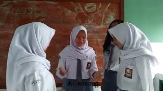 Download lagu Plesetan Lagu. Cinta lama Bersemi Kembali mp3