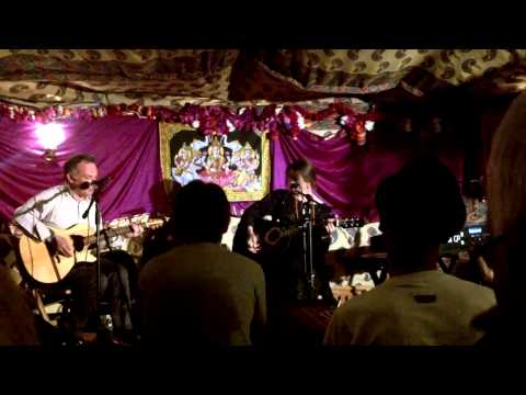 Maria McKee - If Love is a Red Dress (Hang Me in Rags) - acoustic live set 30 May 2015