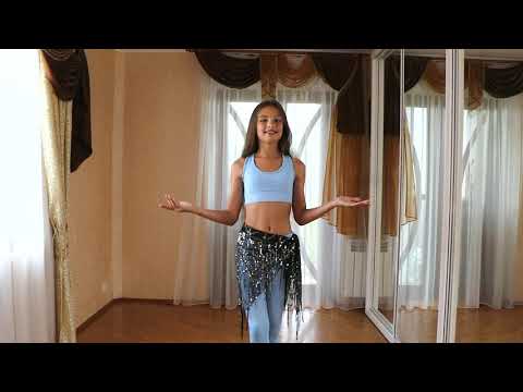 Bellydance from zero to infinity by Sofia Lyfar/Lesson 6/Comboes with hip circles and horizontal 8