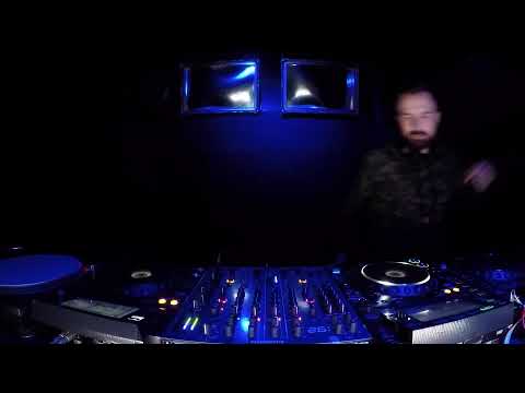 The Blue Oyster: Santi / 03.12 / 18 - 19