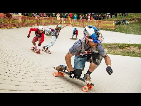 Head-to-Head Skateboard Race on a Pump Track