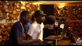 Download lagu Yung bredda - How You Feeling🇹🇹🔥  (freestyle) mp3