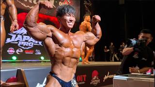 横川君の応援に最前列のやべー席でヤバすぎる筋肉見てきてヤバすぎて声が枯れたけど俺もぜってーデカくなる！！！！