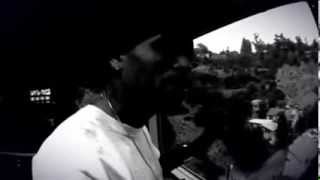 Chris Brown   Stuck In The Middle Runaway