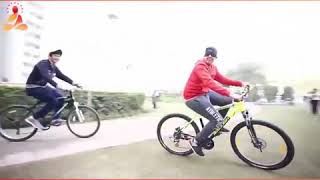 Have you ever tried riding your bike with Closed eyes?