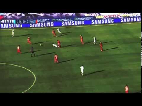 Paco Alcacer Stunning Volley Goal - Celta Vigo vs  Valencia 0 - 1   07/11/2015