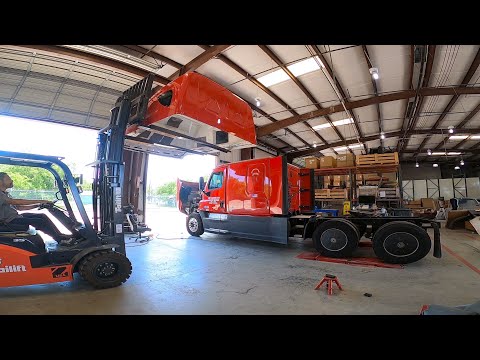 How to Replace a P3 Freightliner Roof
