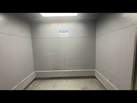 OTIS/Schindler Hydraulic Freight Elevator @ Square One - Mississauga, ON