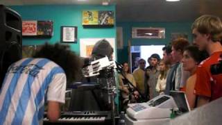 surfer blood - twin peaks (live in store, m theory 26 March 2010)