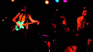 Howler plays &quot;This One&#39;s Different&quot; at Schubas