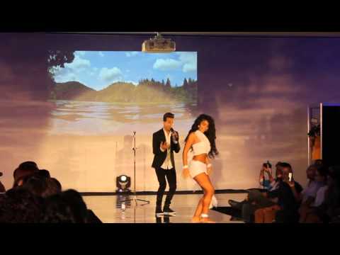 Frank Diago y la hija de Jorge el Canastero y Saray Montoya, Fashion Weekend Sevilla 2015