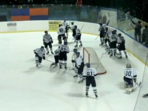 SHK Hodonín -  děkovačka v retrodresech :-)