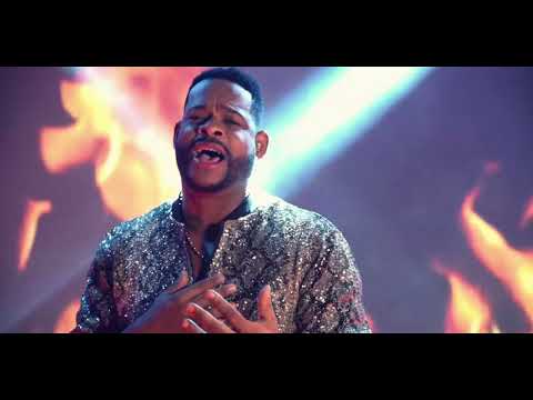 Yiyo Sarante -12 Rosas- Quedate -Me Voy Pa La Calle En vivo