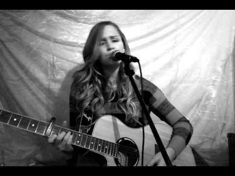 Live Lounge Style Female Singer For Hire Southport, Merseyside, Wirral - Sophie Way