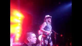 Why Can&#39;t You Trust Me? - Steel Panther Sioux City, Iowa