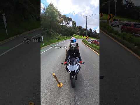 De los sustos que no recomiendo al ir en moto... #moteros #bikers #motociclistas