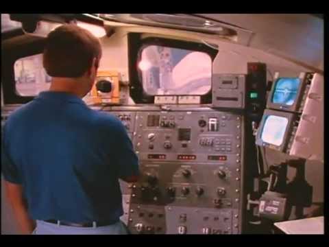 STS-31 Hubble Space Telescope Deploy: Training at MDF with Hawley