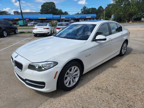 2014 BMW 5 Series 528i xDrive AWD Only 70K Miles- CLEAN CARFAX! (Norfolk, Virginia)