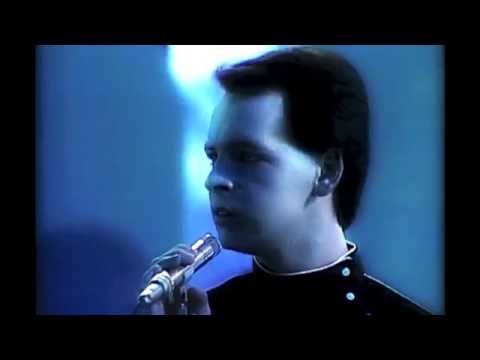 Gary Numan & Tubeway Army - "Are 'Friends' Electric?"