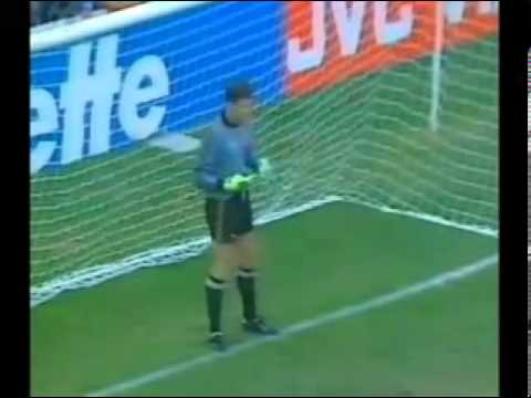 Italy 1990 Round 2 - Republic of Ireland 0 - 0 Romania (5 - 4 pens)