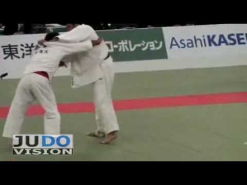 JUDO 2010 All Japan: Hiroki Tachiyama (JPN) - Kaihan Takagi (JPN)