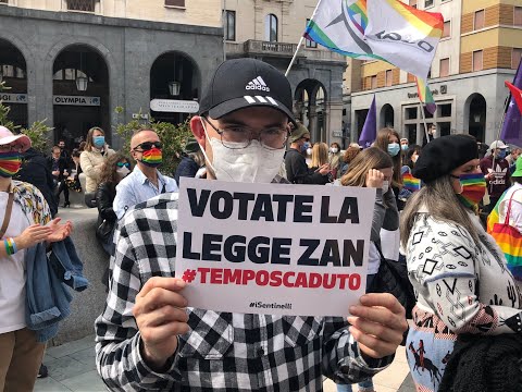 Varese in piazza per dire #temposcaduto al Senato per il DDL Zan