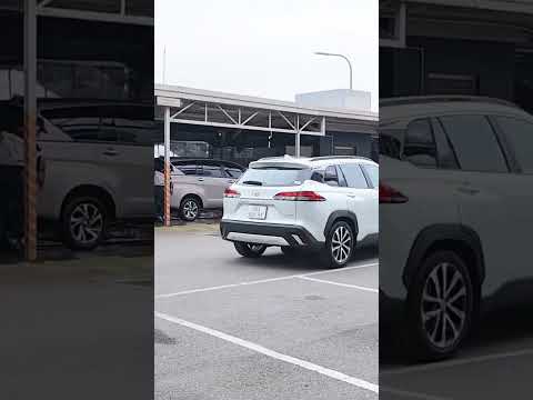 Giao xe Toyota Cross chị khách ở Vĩnh Yên, Vĩnh Phúc #toyotavinhphuc #cross #toyotahiroshimavinhphuc