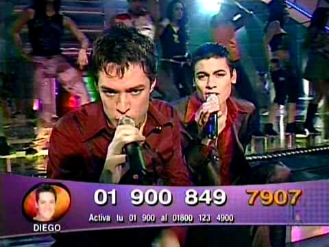 Carlos Rivera & Diego - Rojo relativo (La Academia 3)