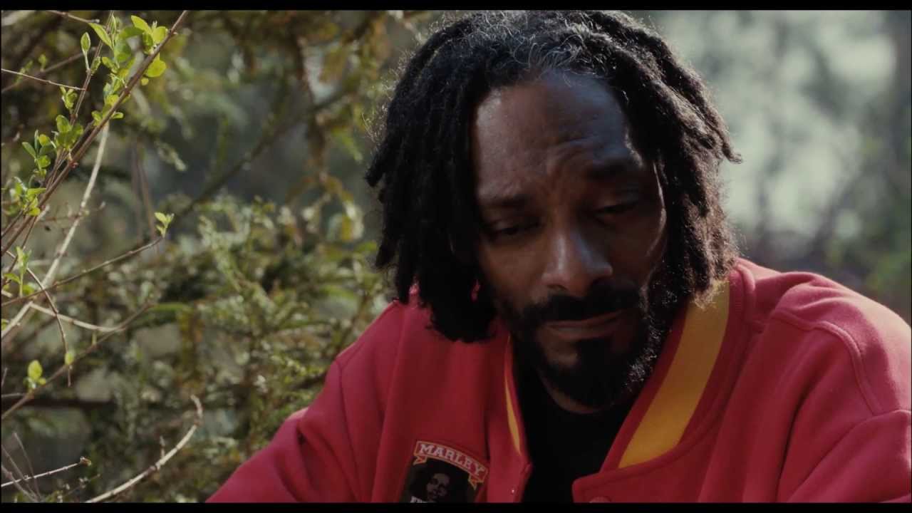 Scary Movie 5 - Clip Quei due sballati nel bosco