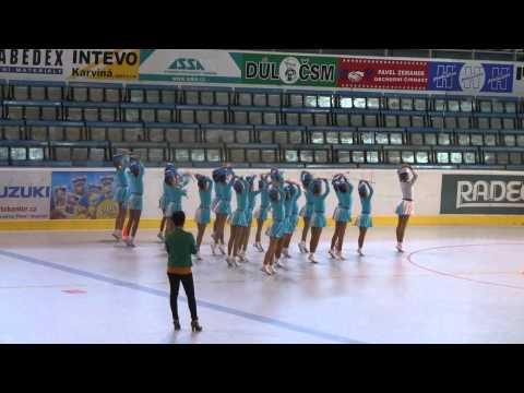 Mažoretky Elité Babies-defilé Karviná 2012