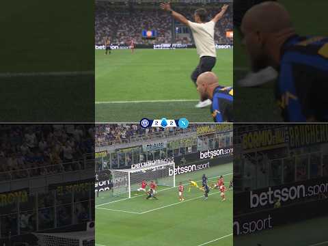 SAN SIRO’S GONE CRAZY!! 🤯🤯 #SerieA #InterNapoli