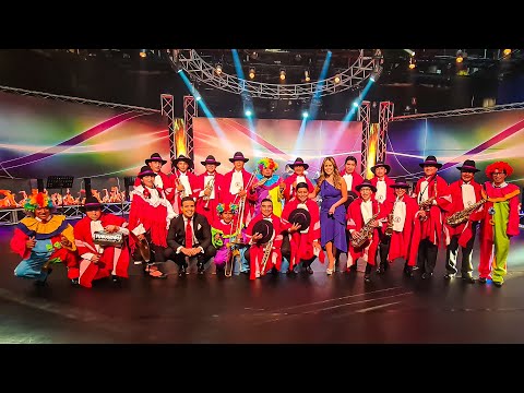 MIX TUCUSITOS - TUCUSITOS BANDA SHOW (Quito Vive Ecuavisa)