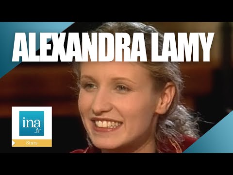 1996 : La 1ère interview (sexiste) d'Alexandra Lamy | Archive INA