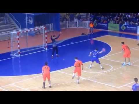 Teucro 32-34 Barcelona B