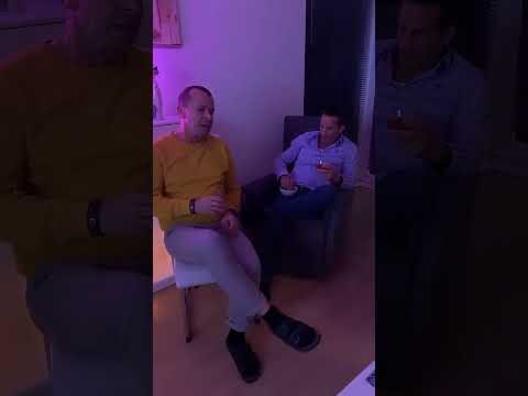 Sarkasmus ist unsere zweite Sprache! 😂👍🏼 #ü50 #männer #coolness #sarkasmus #lustigevideos #witzig