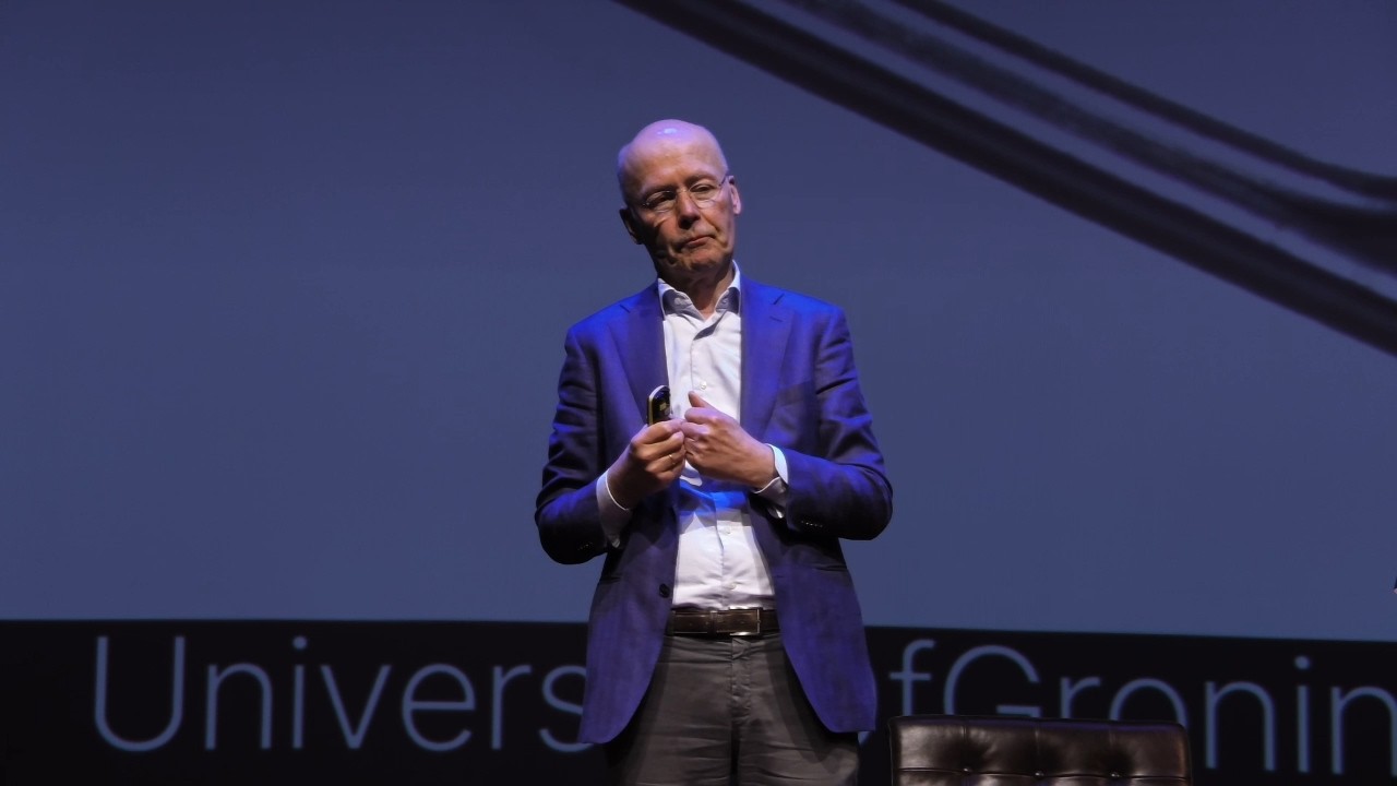 Unleashing Our Potential in a Chaotic World | Roland Mees | TEDxUniversityofGroningen