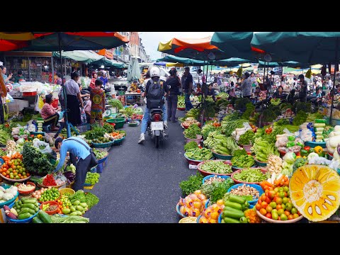 Phnom Penh food market tour, Cambodian routine food activities