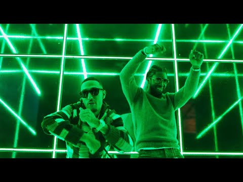 Test x Weezo “ Ooohhh “ (Official Video)